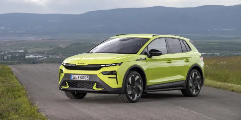 Look audace da ogni angolazione