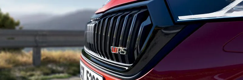 Dettagli in nero lucido