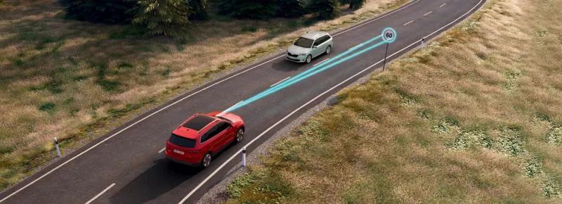 Sistema di riconoscimento segnaletica stradale